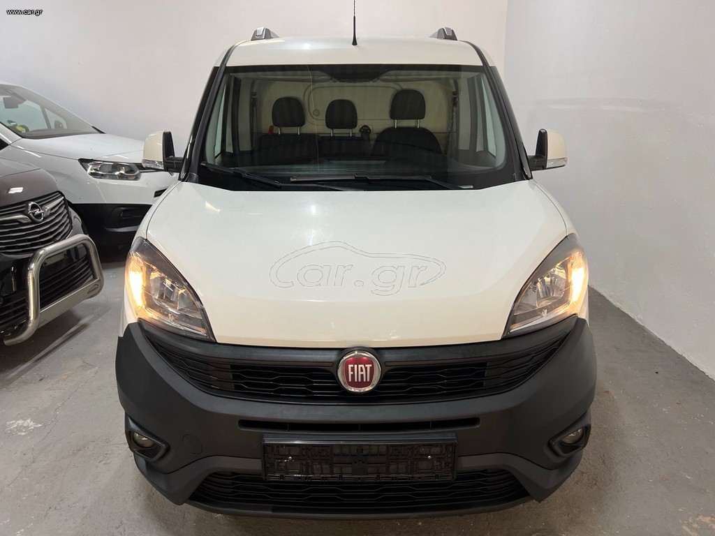 Κλούβα Fiat 2022 DOBLO MAXI 1.6 ΤΡΙΘΕΣΙΟ