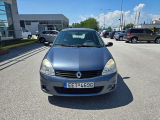 Renault Clio 2004-thumb-1