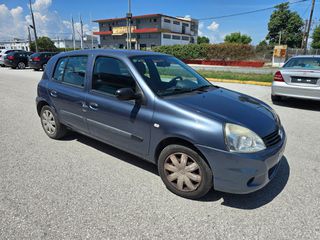 Renault Clio 2004-thumb-7