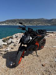 KTM 390 Duke 2024-thumb-1