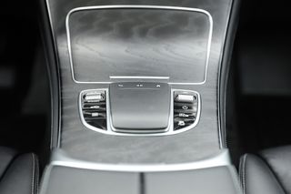 Mercedes-Benz GLC 300 2020 GLC SUV 300e Plug In 4MATIC 9G - 360HP - ''XDRIVE''-thumb-45