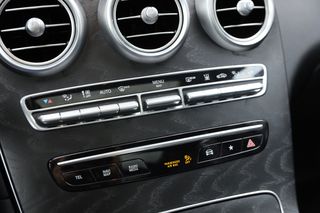 Mercedes-Benz GLC 300 2020 GLC SUV 300e Plug In 4MATIC 9G - 360HP - ''XDRIVE''-thumb-58