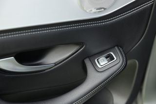 Mercedes-Benz GLC 300 2020 GLC SUV 300e Plug In 4MATIC 9G - 360HP - ''XDRIVE''-thumb-26
