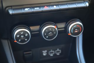Renault Captur 2022 Intens TCe 74kW (100HP) LPG - 1ΧΕΡΙ ΑΝΤΙΠΡΟΣΩΠΙΑΣ-thumb-30