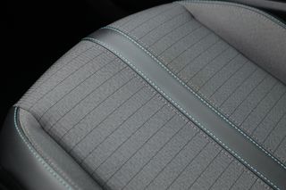 Peugeot 2008 2022 1.2 PureTech Allure - FULL EXTRA - 1ο ΧΕΡΙ - ΕΛΛΗΝΙΚΟ-thumb-60