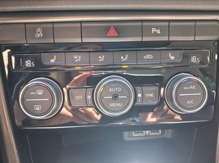 Volkswagen T-Roc 2018 4MOTION/DSG7/PANORAMA-ΔΕΡΜΑ/ΕΛΛΗΝΙΚΟ-thumb-47