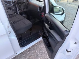 Mercedes-Benz Vito 2019 vito 116 long euro6-thumb-17