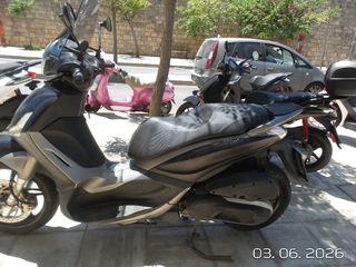 Piaggio Beverly 350 2014 ABS-ASR-thumb-4