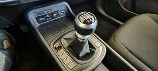 Hyundai Kona 2024 1.0 48V Distinctive-thumb-8