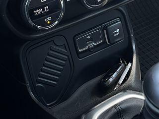 Jeep Renegade 2015 LIMITED-thumb-19