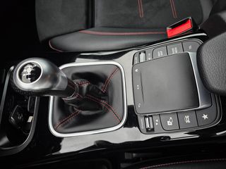Mercedes-Benz A 200 2020 "AMG Line" 1.3 163Ps NAVI-CLIMA-FULL LED 18αρες!!!!-thumb-75