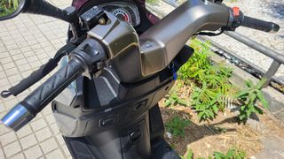 Kymco Grand DINK 125 2012-thumb-5
