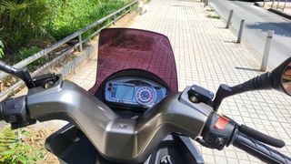 Kymco Grand DINK 125 2012-thumb-39