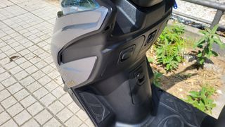 Kymco Grand DINK 125 2012-thumb-14