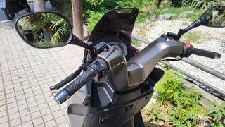 Kymco Grand DINK 125 2012-thumb-15