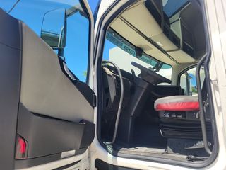 Volvo 2020 FH 460 EYRO6 D-thumb-10