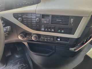 Volvo 2020 FH 460 EYRO6 D-thumb-17