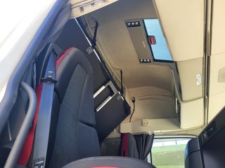 Volvo 2020 FH 460 EYRO6 D-thumb-20