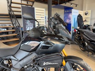 Suzuki V-Strom 1000 2014-thumb-2