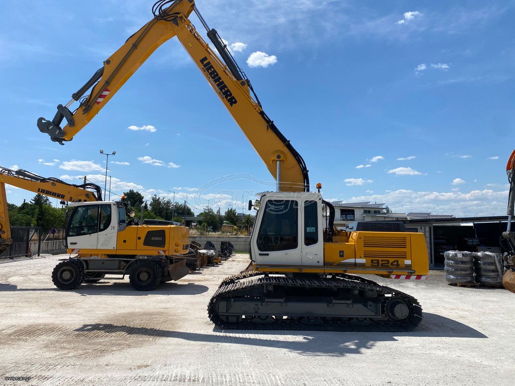 Εκσκαφέας Με Ερπύστριες Liebherr 2005 924