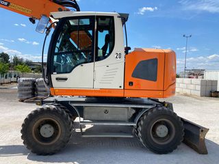 Εκσκαφέας Με Λάστιχα Liebherr 2015 918-thumb-2
