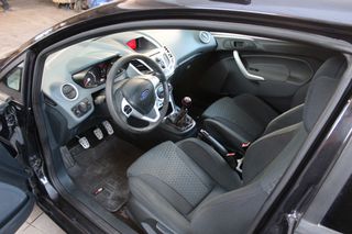 Ford Fiesta 2011 ST LINE-thumb-17