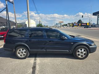 Volvo XC 70 2004 2,5 4x4 AERIO-thumb-7