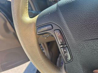 Volvo XC 70 2004 2,5 4x4 AERIO-thumb-23