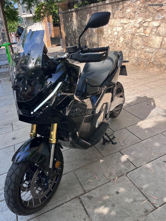 Honda X-ADV 2025