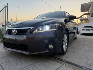 Lexus CT 200h 2011-thumb-2