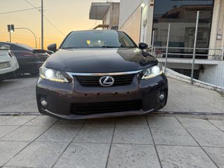 Lexus CT 200h 2011-thumb-11