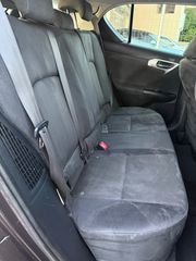 Lexus CT 200h 2011-thumb-22
