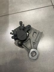 Δαγκάνα πίσω fz6 fazer600 μαζί με βάση