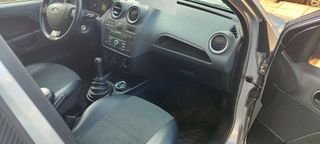Ford Fiesta 2008-thumb-1