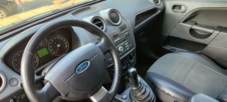 Ford Fiesta 2008-thumb-5