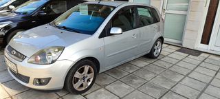 Ford Fiesta 2008-thumb-9