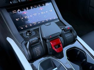 Lamborghini Urus 2025 SE Carbon / B&O 3D / ΕΤΟΙΜΟΠΑΡΑΔΟΤΟ-thumb-21