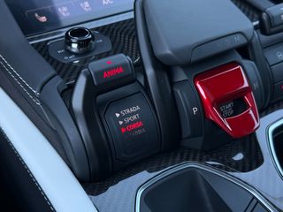 Lamborghini Urus 2025 SE Carbon / B&O 3D / ΕΤΟΙΜΟΠΑΡΑΔΟΤΟ-thumb-24