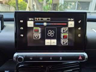 Citroen C4 Cactus 2016-thumb-22