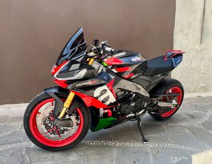 Aprilia Tuono 2022 V4 1100 Factory-thumb-3