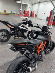 KTM 390 Duke 2024-thumb-3