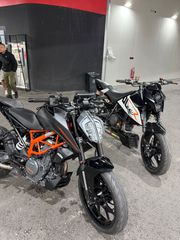 KTM 390 Duke 2024-thumb-4