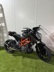 KTM 390 Duke 2024