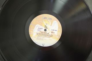 Led Zeppelin - The Song Remains The Same-thumb-7