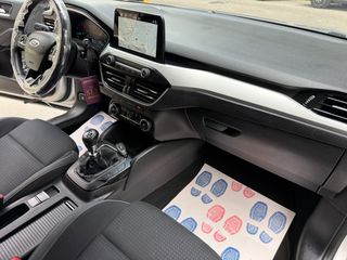 Ford Focus 2019 PLATINUM ECOBOOST! 125 HP!!!-thumb-34