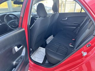 Kia Picanto 2018-thumb-10