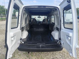 Opel Combo 2005-thumb-9