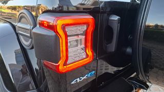 Jeep Wrangler 2021 SAHARA 4xe Plug in Hybrid-thumb-9
