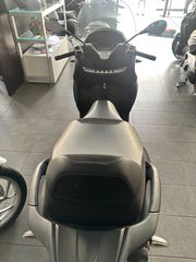 Piaggio MP3 300 LT 2017 Abs-thumb-7