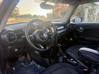 Mini Cooper D 2017 AUTOMATIC-thumb-27